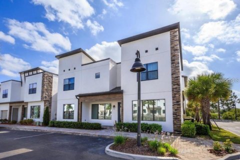 Copropriété à louer à Davenport, Floride: 3 chambres, 204.85 m2 № 1789497 - photo 1