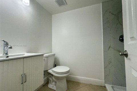 Снять в аренду кондоминиум в Мирамар, Флорида 2 спальни, 76.18м2, № 1986287 - фото 10