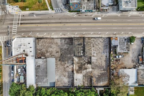 Propiedad comercial en venta en Miami, Florida № 2158543 - foto 5