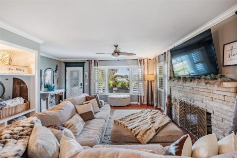 Villa ou maison à vendre à Tarpon Springs, Floride: 5 chambres, 242.38 m2 № 2207379 - photo 7