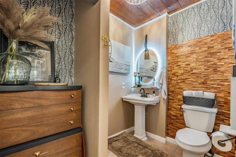 Villa ou maison à vendre à Tarpon Springs, Floride: 5 chambres, 242.38 m2 № 2207379 - photo 19