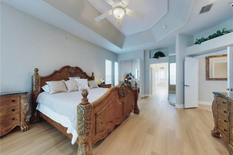 Villa ou maison à vendre à The Villages, Floride: 4 chambres, 342.07 m2 № 2206779 - photo 29