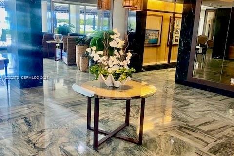 Condominio en venta en Sunny Isles Beach, Florida, 2 dormitorios, 113.34 m2 № 2189849 - foto 29