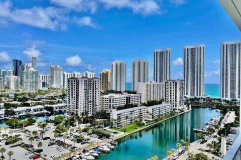 Condominio en venta en Sunny Isles Beach, Florida, 2 dormitorios, 113.34 m2 № 2189849 - foto 5