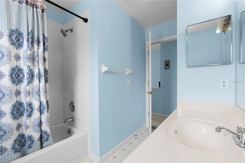 Villa ou maison à vendre à Apopka, Floride: 3 chambres, 167.87 m2 № 2218663 - photo 6
