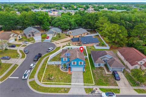 Villa ou maison à vendre à Apopka, Floride: 3 chambres, 167.87 m2 № 2218663 - photo 2