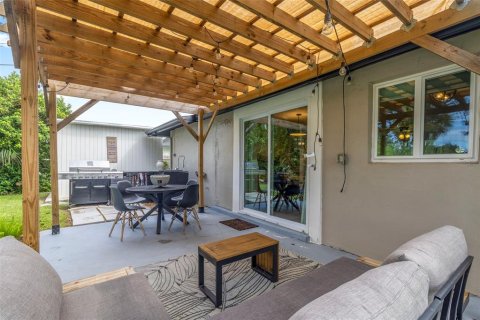 Villa ou maison à louer à Port Charlotte, Floride: 2 chambres, 95.5 m2 № 2092862 - photo 25