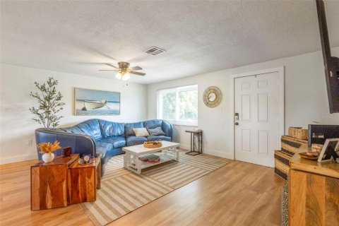 Villa ou maison à louer à Port Charlotte, Floride: 2 chambres, 95.5 m2 № 2092862 - photo 8