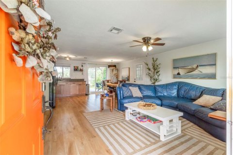Villa ou maison à louer à Port Charlotte, Floride: 2 chambres, 95.5 m2 № 2092862 - photo 7