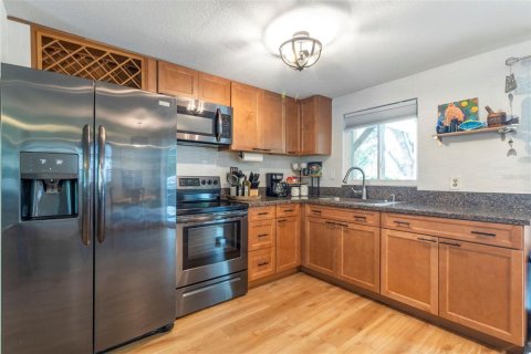 Villa ou maison à louer à Port Charlotte, Floride: 2 chambres, 95.5 m2 № 2092862 - photo 10