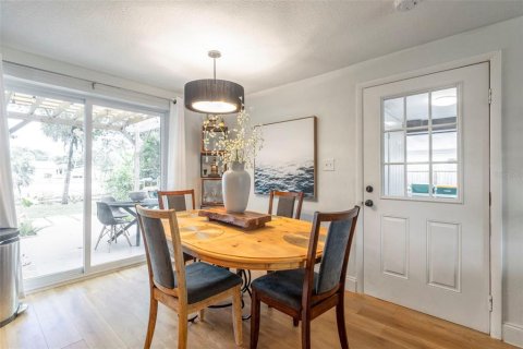 Villa ou maison à louer à Port Charlotte, Floride: 2 chambres, 95.5 m2 № 2092862 - photo 11