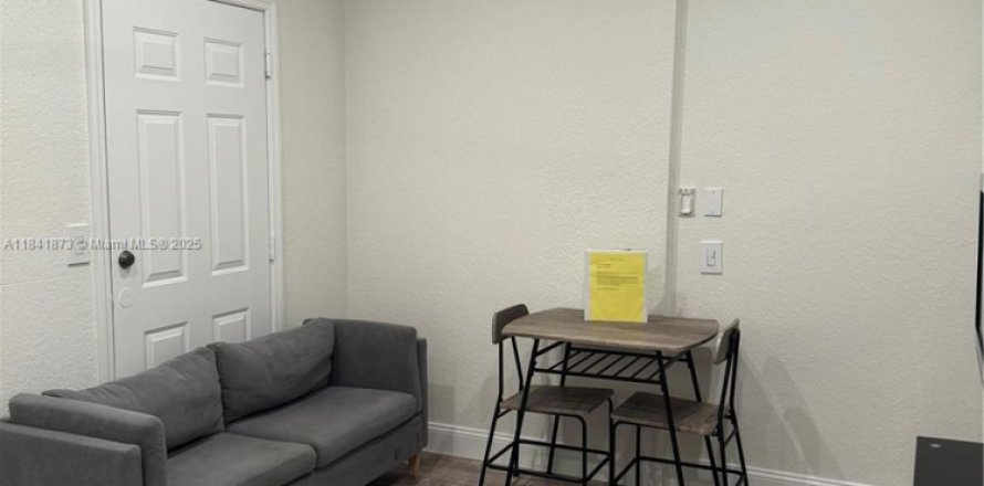 Immobilier commercial à Miami, Floride № 1838695