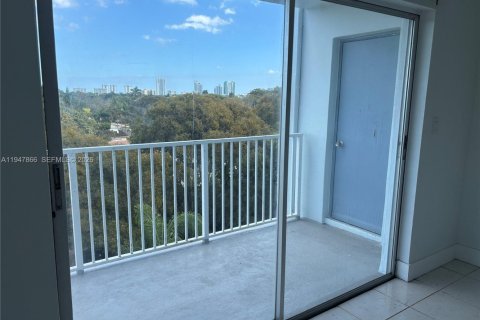 Condominio en venta en Hollywood, Florida, 1 dormitorio, 83.43 m2 № 2025849 - foto 21