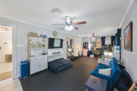 Casa en venta en Tarpon Springs, Florida, 4 dormitorios, 184.04 m2 № 1612913 - foto 25