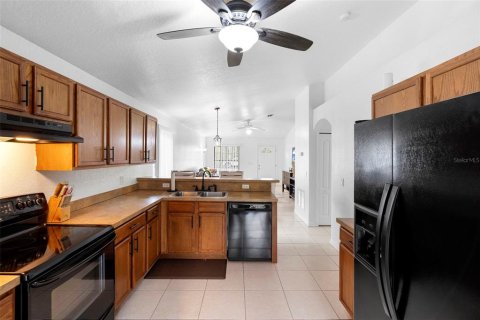 Villa ou maison à vendre à DeLand, Floride: 3 chambres, 116.59 m2 № 1915239 - photo 5