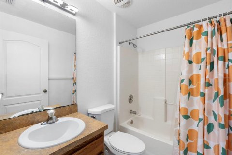 Villa ou maison à vendre à DeLand, Floride: 3 chambres, 116.59 m2 № 1915239 - photo 18