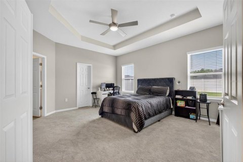 House in Polk City, Florida 4 bedrooms, 193.33 sq.m. № 2098863 - photo 11