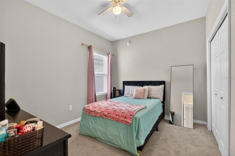House in Polk City, Florida 4 bedrooms, 193.33 sq.m. № 2098863 - photo 24