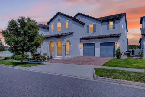 Villa ou maison à Winter Garden, Floride 5 chambres, 360.27 m2 № 2373525
