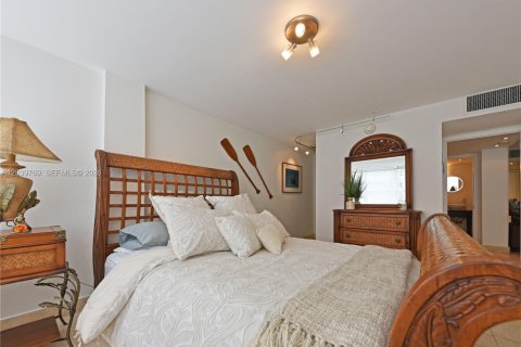 Condominio en alquiler en Miami Beach, Florida, 1 dormitorio, 67.82 m2 № 2086150 - foto 13