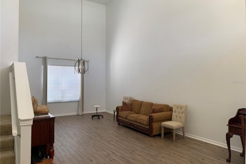 Villa ou maison à louer à Davenport, Floride: 5 chambres, 250.93 m2 № 2437441 - photo 8
