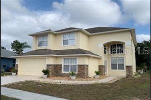 Villa ou maison à Davenport, Floride 5 chambres, 250.93 m2 № 2437441