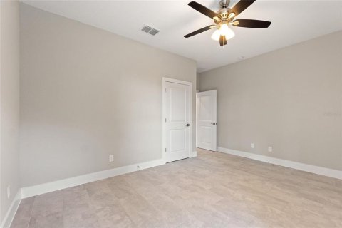 Casa en alquiler en North Port, Florida, 4 dormitorios, 185.8 m2 № 2115461 - foto 18