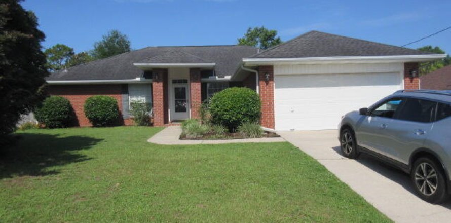 Villa ou maison à Crestview, Floride 3 chambres, 175.77 m2 № 559086