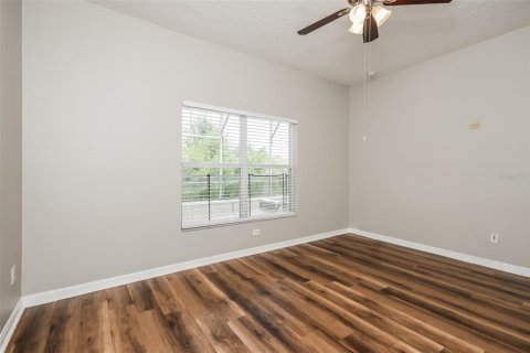 House in Davenport, Florida 4 bedrooms, 170.85 sq.m. № 1902328 - photo 9