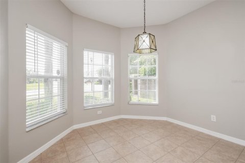 House in Davenport, Florida 4 bedrooms, 170.85 sq.m. № 1902328 - photo 5