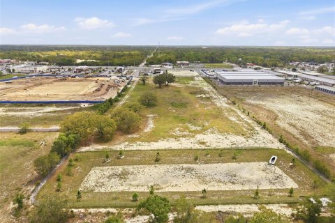 Land in Spring Hill, Florida № 2138800 - photo 8