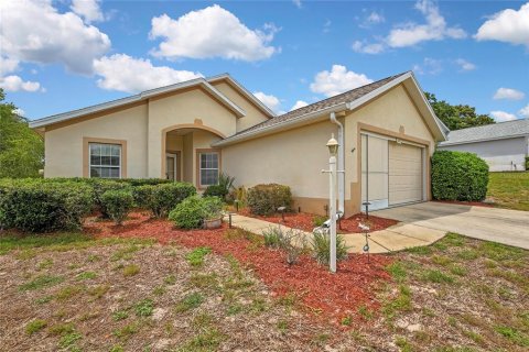 House in Beverly Hills, Florida 2 bedrooms, 129.97 sq.m. № 2204446
