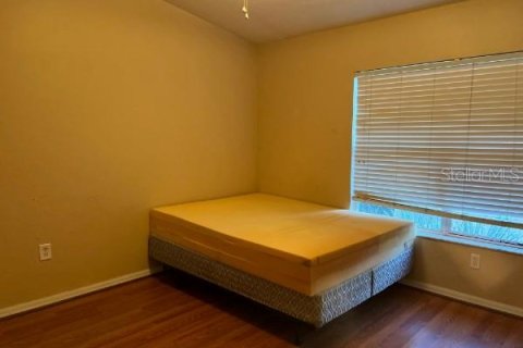 Condo in Gainesville, Florida, 2 bedrooms № 2108542 - photo 7