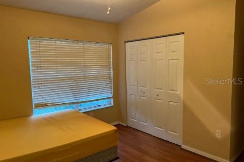 Condo in Gainesville, Florida, 2 bedrooms № 2108542 - photo 9