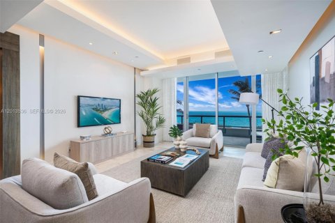 Condo in Miami Beach, Florida, 3 bedrooms  № 2075812 - photo 9