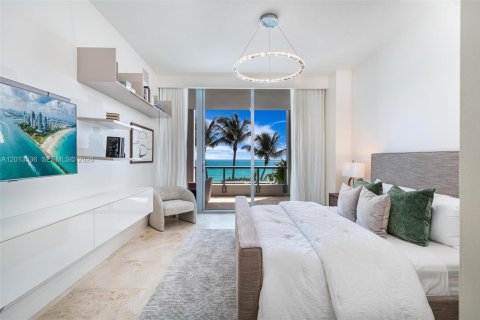 Condo in Miami Beach, Florida, 3 bedrooms  № 2075812 - photo 12