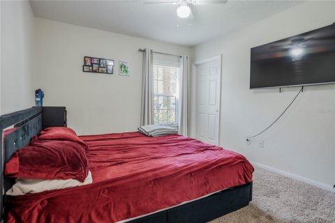 Condo in Orlando, Florida, 3 bedrooms  № 1894460 - photo 12