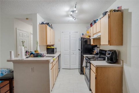 Condo in Orlando, Florida, 3 bedrooms  № 1894460 - photo 7