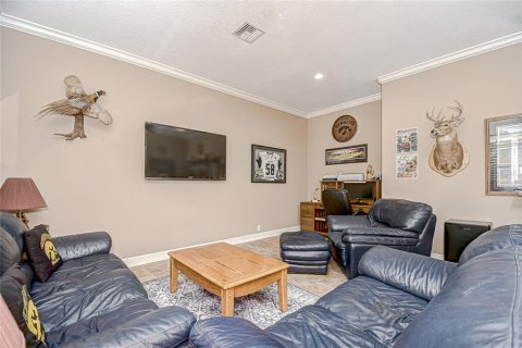 House in Land O' Lakes, Florida 4 bedrooms, 335.28 sq.m. № 1898568 - photo 27