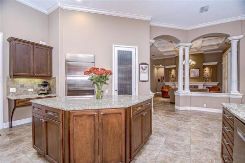 House in Land O' Lakes, Florida 4 bedrooms, 335.28 sq.m. № 1898568 - photo 16