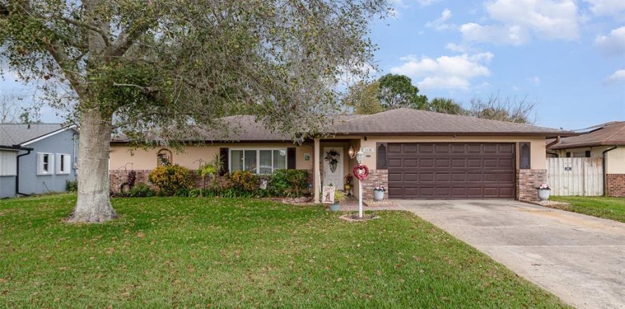 House in Deltona, Florida 3 bedrooms, 207.73 sq.m. № 1533311