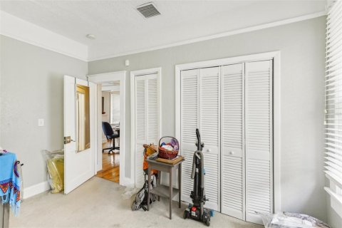 House in Tampa, Florida 2 bedrooms, 100.15 sq.m. № 1749270 - photo 23