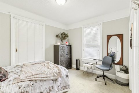 House in Tampa, Florida 2 bedrooms, 100.15 sq.m. № 1749270 - photo 24