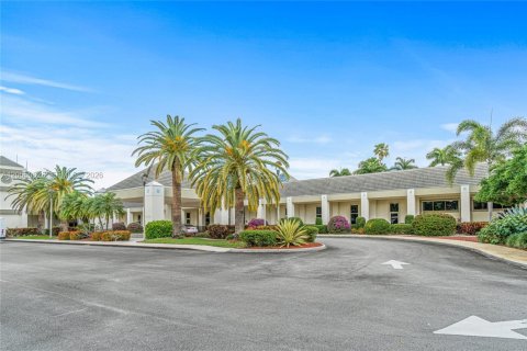 Condo in Coconut Creek, Florida, 2 bedrooms  № 2158066 - photo 29