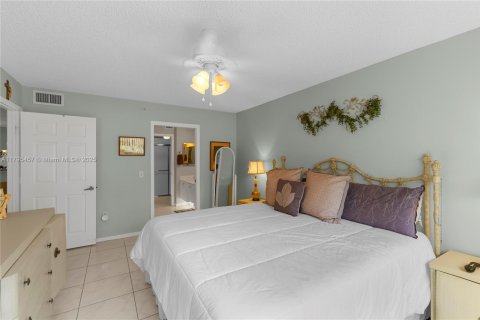 Condominio en venta en Sunrise, Florida, 2 dormitorios, 120.77 m2 № 1682305 - foto 15