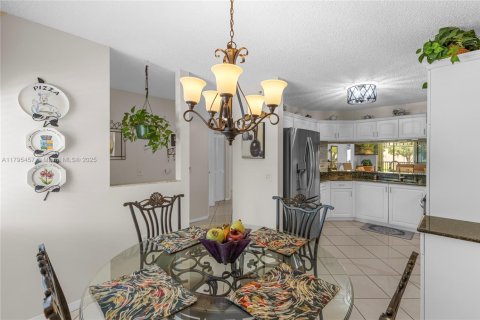 Condominio en venta en Sunrise, Florida, 2 dormitorios, 120.77 m2 № 1682305 - foto 5