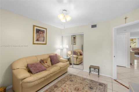 Condominio en venta en Sunrise, Florida, 2 dormitorios, 120.77 m2 № 1682305 - foto 21