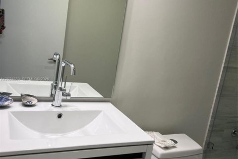 Copropriété à louer à Pembroke Pines, Floride: 2 chambres, 99.41 m2 № 2077359 - photo 6