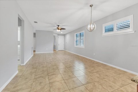 Casa en alquiler en Venice, Florida, 2 dormitorios, 133.5 m2 № 1915346 - foto 6