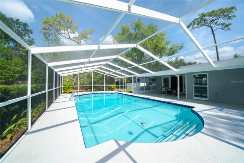 House in Tampa, Florida 3 bedrooms, 177.35 sq.m. № 1767281 - photo 3